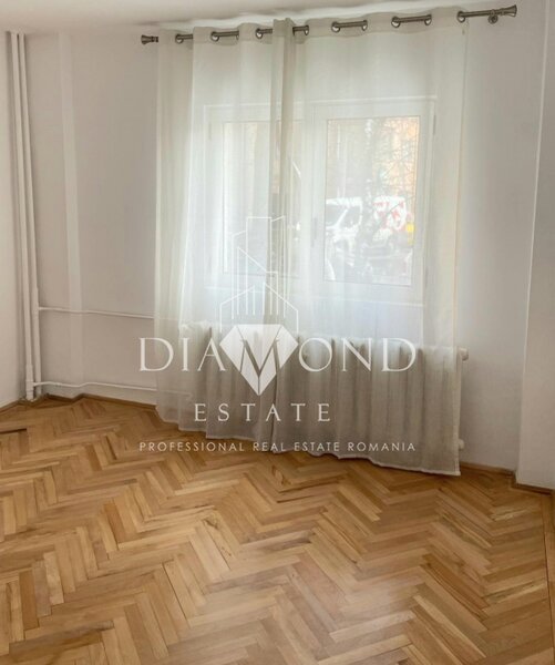 Metrou Stefan cel mare, spatiu nemobilat 2 camere in bloc, parter,