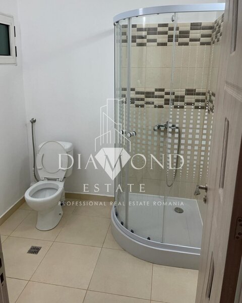 Metrou Stefan cel mare, spatiu nemobilat 2 camere in bloc, parter,